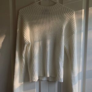 Forever 21 White Sweater